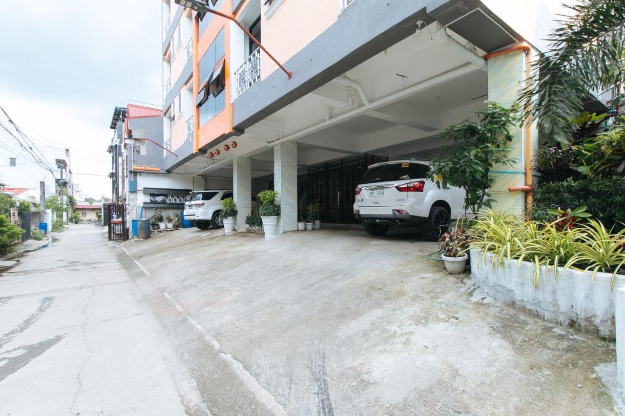 Hotel Reddoorz Near Lrt 2 Antipolo Station Exterior foto