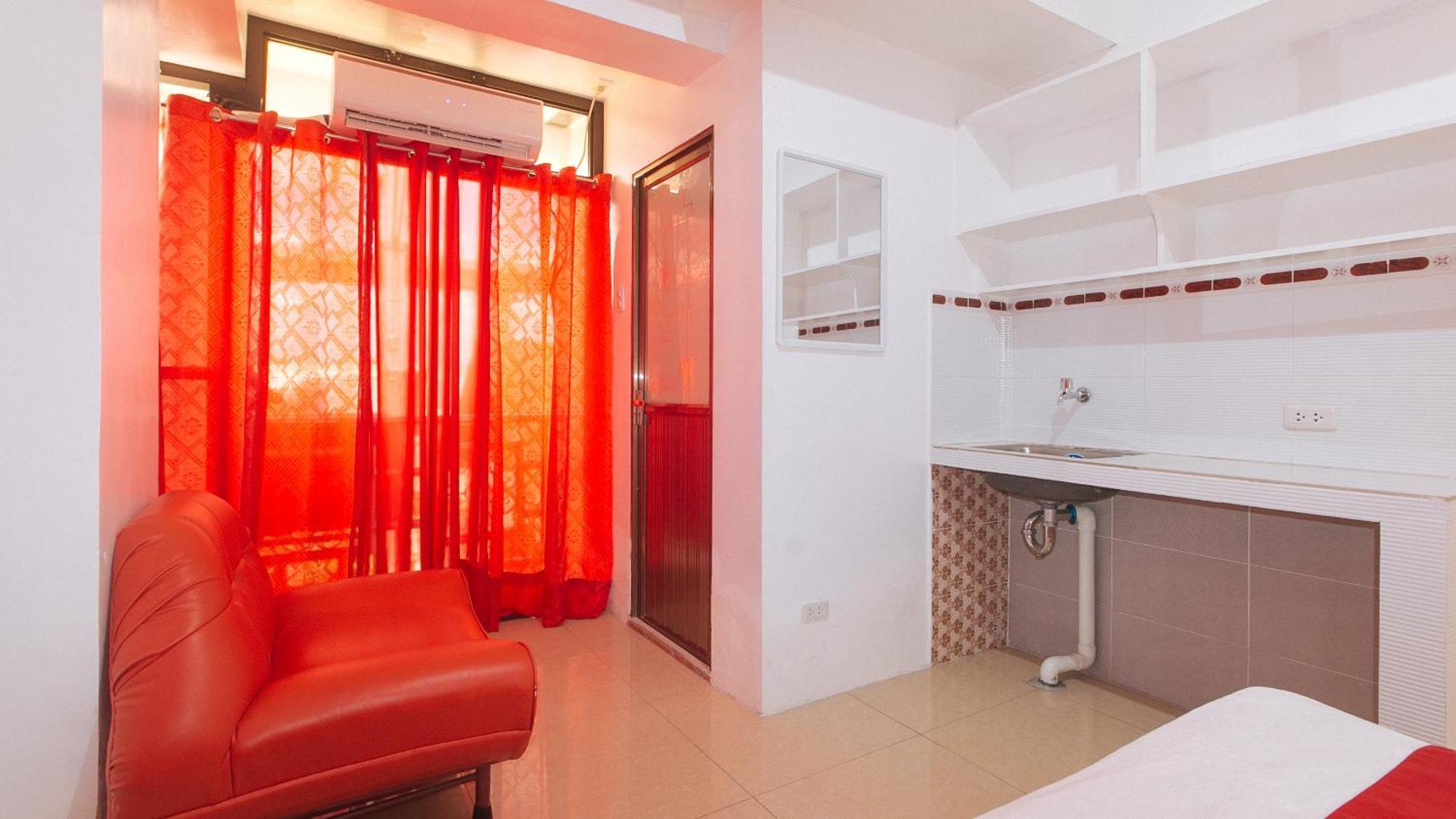 Hotel Reddoorz Near Lrt 2 Antipolo Station Exterior foto